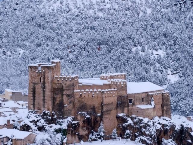 Casa Rural Villa De Йесте Экстерьер фото